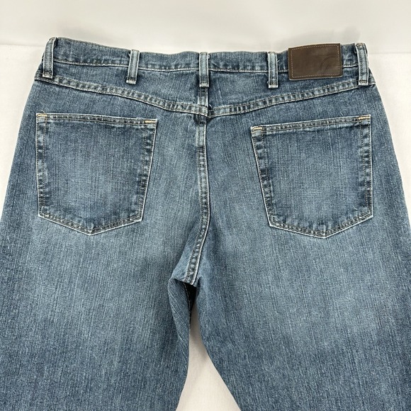 Magellan Fishing Outdoors Denim Jeans Straight Leg Baggy Stretch Men Sz 36X32 - Picture 4 of 8